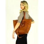 №36 "Frida" Trapeze shopper soft leather tote bag in BOHO style. Vintage