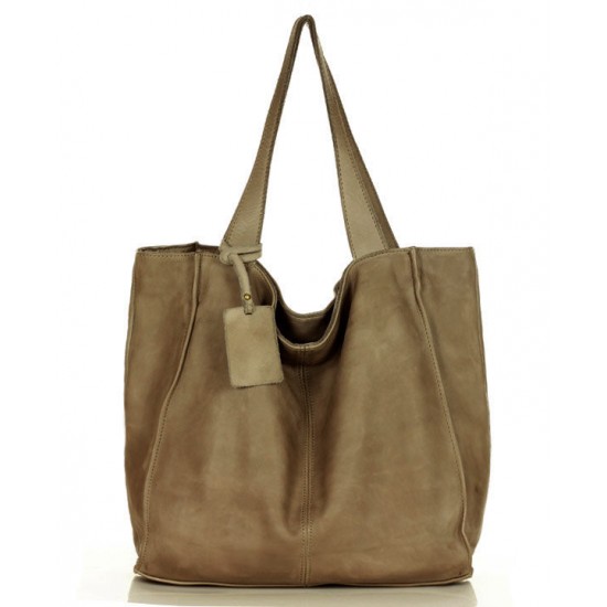 №50 "Britt" The Classic Leather Tote bag. Minimalist design